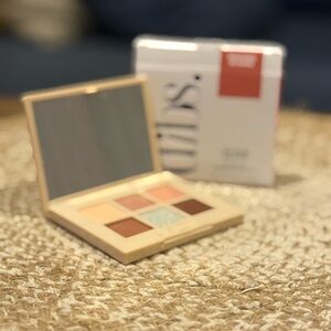 DIBS Beauty The Palm Palette — On The Go Eyeshadow Palette | NIB